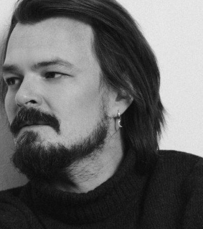 „Głowa Kasandry” – kultowa powieść sci-fi wreszcie na ekranie. W roli głównej Dawid Ogrodnik