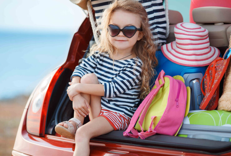 Zanim spakujesz walizki, pamiętaj o zgodzie na wyjazd dziecka za granicę!