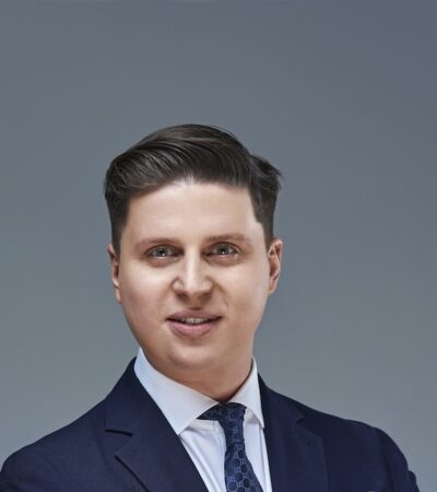 Kiedy żart staje się przestępstwem. Prawna analiza „szon patrol”.