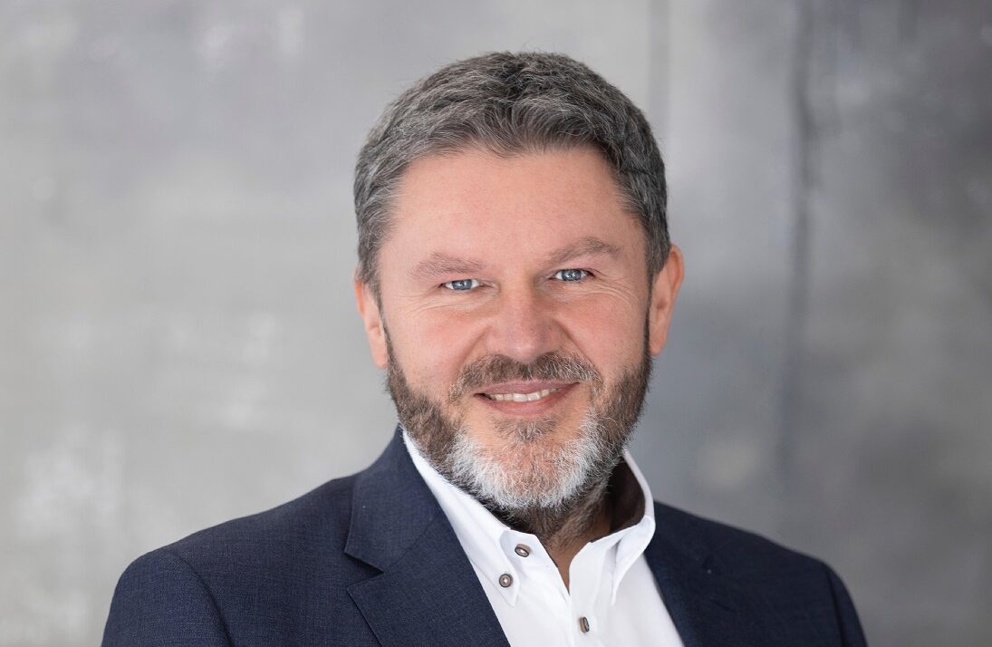 To my stworzyliśmy generację Z. Dlaczego nadmierna opiekuńczość to przemoc?