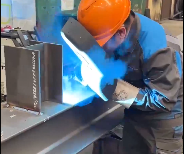 miedzynarodowe-podwykonawstwo-odpowiedzia-na-deficyt-wykwalifikowanych-pracownikow-w-polskim-przemysle