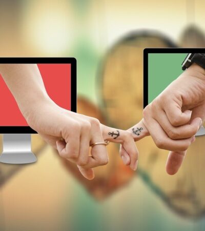 milosc-w-czasach-cyfrowych-jak-chronic-swoje-dane-w-relacjach-online