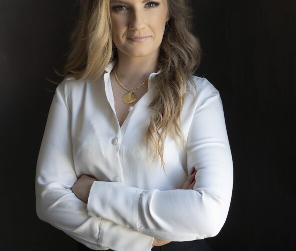 ochrona-prywatnosci-w-relacjach-rodzinnych-i-partnerskich-technologia-granice-i-prawo-w-czasach-kryzysu-zaufania