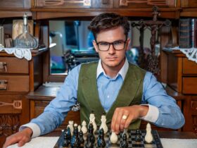 19 lat i miliard wyświetleń. Julian Heller zbudował firmę szybciej niż większość zaczyna studia