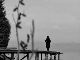 samotnosc-w-tlumie-dlaczego-studenci-czuja-sie-coraz-bardziej-samotni-i-jak-temu-zapobiec