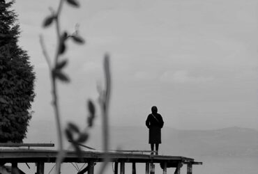 samotnosc-w-tlumie-dlaczego-studenci-czuja-sie-coraz-bardziej-samotni-i-jak-temu-zapobiec